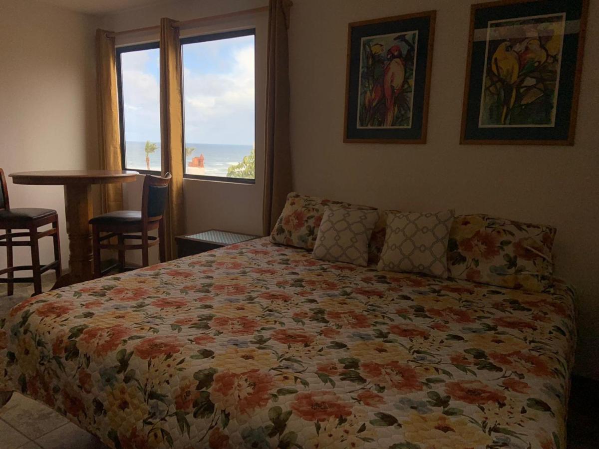 Poco Cielo Hotel Rosarito Bagian luar foto